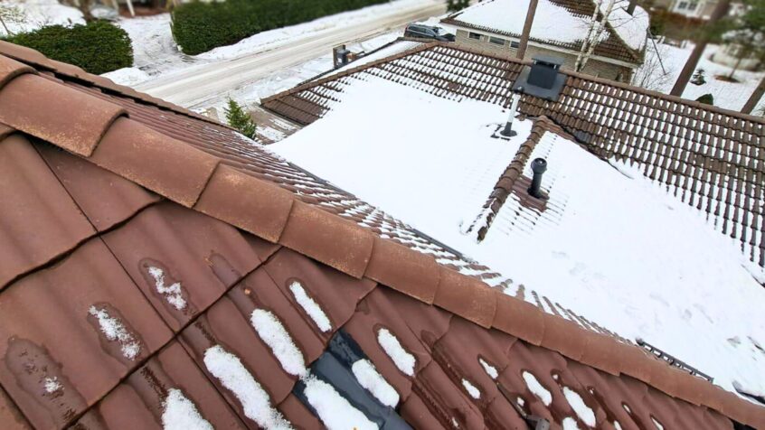 Kattoremontti talvella – edullisempi kattoremontti on fiksu valinta kattosi kestävyyden takaamiseksi